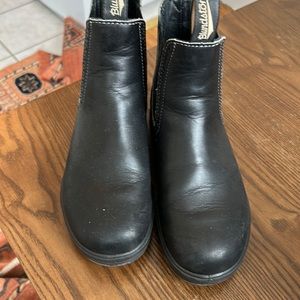 Blundstone originals size 7